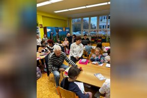 Október – mesiac úcty k starším