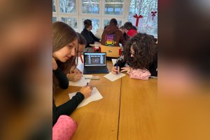 Výlet do budúcnosti a AI