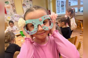 Okuliare láskavosti