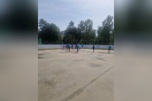 Striebro v hokejbale!