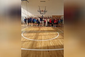 Basketbal v znamení bojovnosti